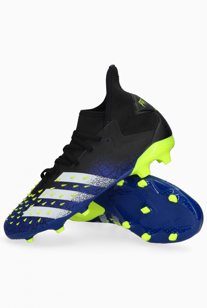 Buty piłkarskie korki Adidas Predator Freak.2 FG S42980