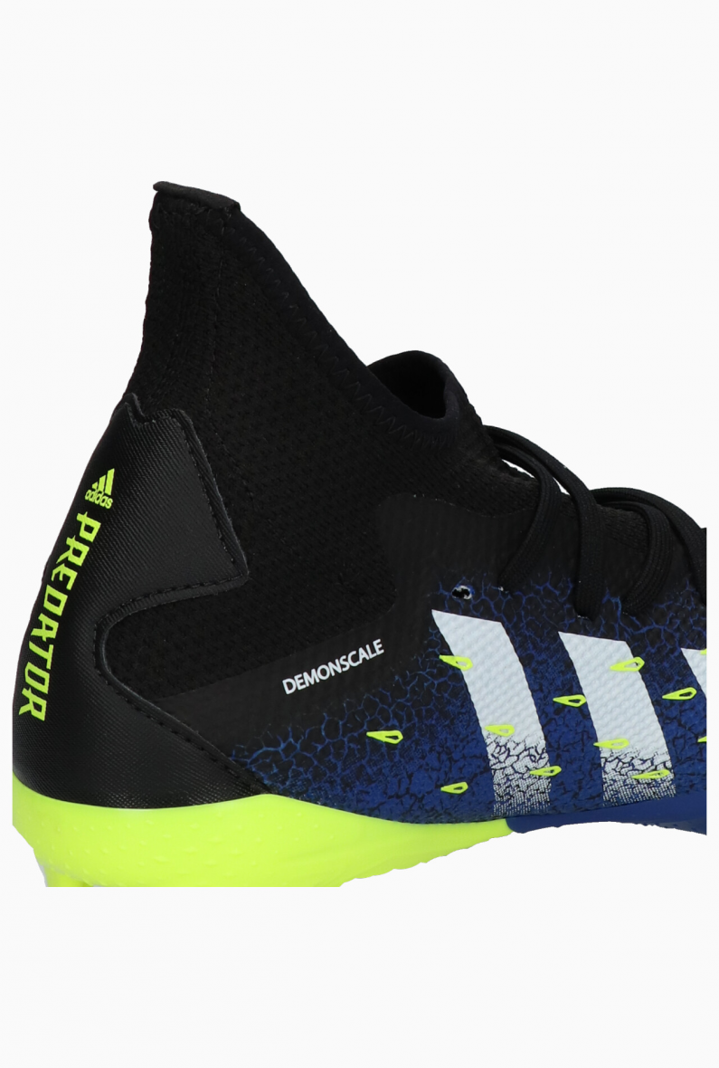 Buty piłkarskie korki Adidas Predator Freak.3 FG FY0610 - obrazek 5